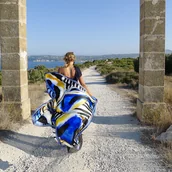 Apaszki i szaliki damskie - Jedwabna chusta premium, 130cm - 130cm - miniaturka - grafika 1