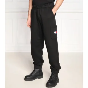 Tommy Jeans Spodnie dresowe BADGE | Regular Fit - Dresy męskie - miniaturka - grafika 1