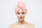 Pozostałe akcesoria do kąpieli i SPA - Turban 65 x 25 Ręcznik Mikrofibra Aki Morela - miniaturka - grafika 1