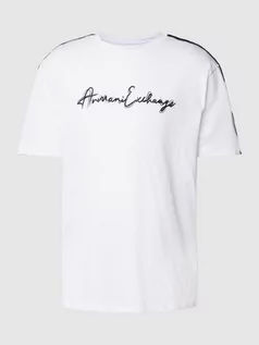 Koszulki męskie - T-shirt o kroju regular fit z wyhaftowanym logo - grafika 1