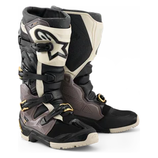 Buty Enduro Alpinestars Tech 7 Drystar Czarny/Ciemnoszary/Złoty47 - Buty motocyklowe Buty Enduro Alpinestars Tech 7 Drystar Czarny/Ciemnoszary/Złoty47 - Buty motocyklowe - miniaturka - grafika 1