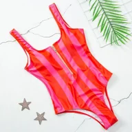 Stroje kąpielowe - Jednoczęściowy strój kąpielowy - miniaturka - grafika 1