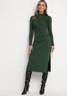 Sukienki - Ciemnozielona Taliowana Sukienka Midi z Półgolfem i Marszczeniem Abigiana - miniaturka - grafika 1