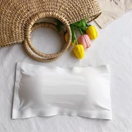 Biustonosze - Bezszwowy biustonosz samonośny - miniaturka - grafika 1