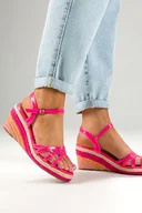 Espadryle damskie - Fuksjowe sandały espadryle damskie lakierowane na kolorowym koturnie Casu U24X7-F-37 - miniaturka - grafika 1