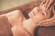Czasopisma - Day SPA "Wschodząca Gwiazda" w Warszawie - miniaturka - grafika 1