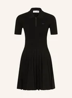 Sukienki - Lacoste Sukienka Z Dzianiny Z Plisami schwarz - LACOSTE - miniaturka - grafika 1