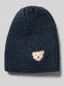 Czapki dla dzieci - Czapka z dzianiny z wyhaftowanym motywem - miniaturka - grafika 1