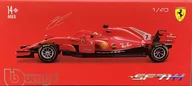 Samochody i pojazdy dla dzieci - BBurago, bolid F1 FERRARI SF71H Raikkonen KASK BBurago 1:43 - miniaturka - grafika 1