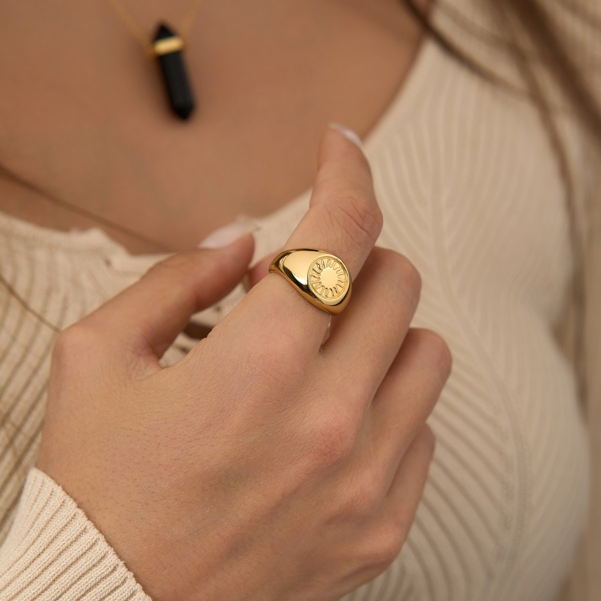 Pierścionek sygnet roz. 14 