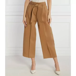 Spodnie damskie - BOSS Spodnie z paskiem Tenoy | Relaxed fit - grafika 1