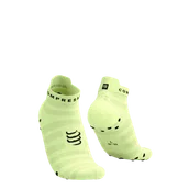 Skarpetki sportowe męskie - COMPRESSPORT Skarpetki do biegania PRORACING SOCKS V4 ULTRALIGHT RUN LOW shadow lime/black - miniaturka - grafika 1