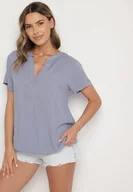 Bluzki damskie - Niebieska Wiskozowa Bluzka z Trójkątnym Dekoltem Adnoria - miniaturka - grafika 1