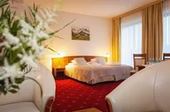 Czasopisma - Romantyczna noc w Apartamentach Termy Szaflary - miniaturka - grafika 1