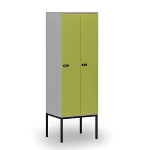 Drewniana szafa ubraniowa z podstawą, 2 przegródki, zamek mechaniczny z kodem, szary/zielony - Szafy biurowe - miniaturka - grafika 1