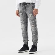 Spodnie męskie - Cropp - Szare jeansowe joggery z postrzępieniami - Jasny szary - miniaturka - grafika 1
