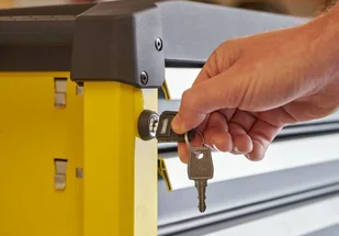 Wózek warsztatowy STANLEY STST74305-1 5 szuflad - Pozostałe wyposażenie warsztatu - miniaturka - grafika 3