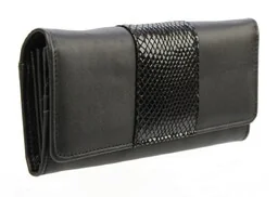 Portfel Damski PolskaGalanteria Z Lakierowaną Wstawką Długi Max Z Suwakiem Skóra Naturalna CZARNY WZÓR III KP D13-WST - Portfele Portfel Damski PolskaGalanteria Z Lakierowaną Wstawką Długi Max Z Suwakiem Skóra Naturalna CZARNY WZÓR III KP D13-WST - Portfele - miniaturka - grafika 1