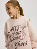 Bluzy dla dziewczynek - Reserved - Bluza z napisem - pastelowy róż - miniaturka - grafika 1