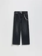 Spodnie i spodenki dla dziewczynek - Reserved - Jeansy straight z łańcuszkiem - czarny - miniaturka - grafika 1