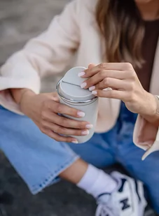 Kubek termiczny z uchwytem EQUA Cup 300 ml - grey - Kubki termiczne - miniaturka - grafika 12
