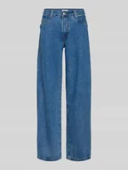 Spodnie damskie - Jeansy z szerokimi nogawkami o kroju baggy i 5 kieszeniami - miniaturka - grafika 1