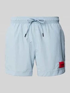 Spodenki kąpielowe o kroju regular fit z naszywką logo model ‘DOMINICA’ - Kąpielówki męskie - miniaturka - grafika 1