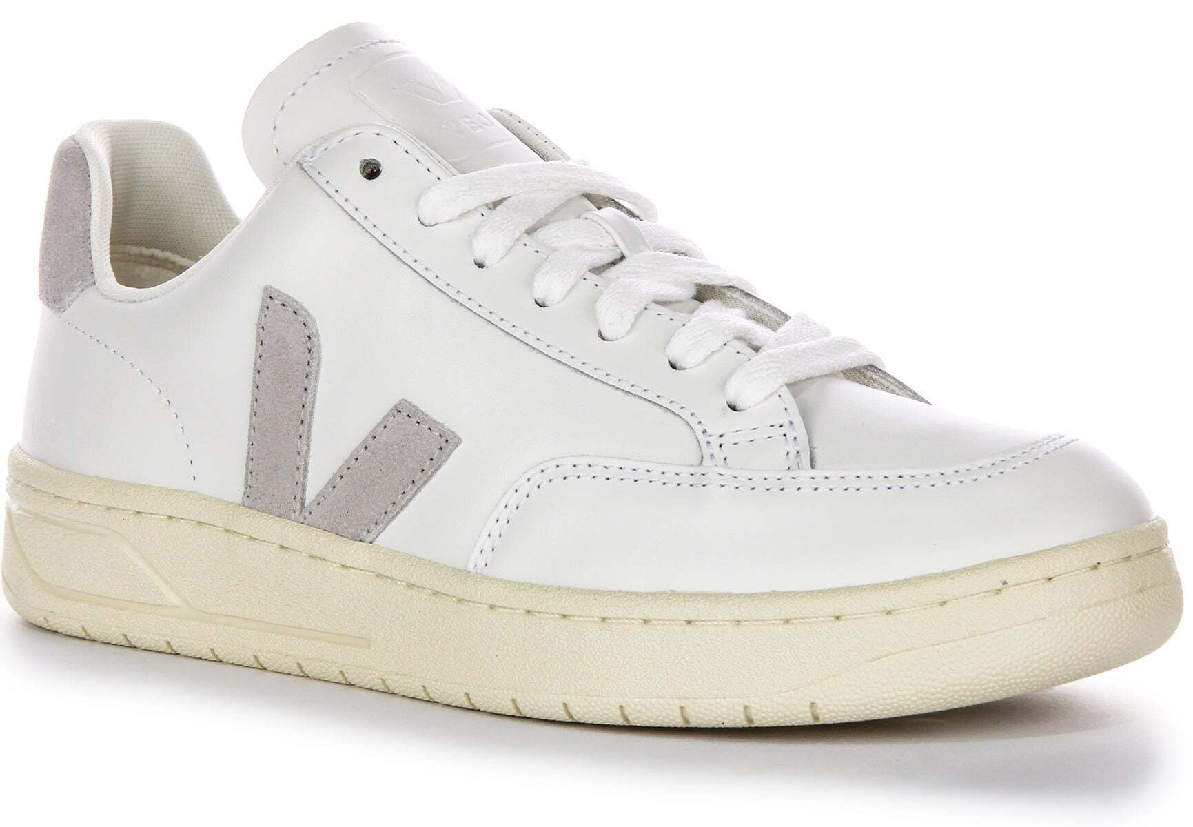 Veja V12 Leather Logo damskie trampki w kolorze jasnoszarym - 4 United Kingdom - 37 EU - 6 US / Light grey