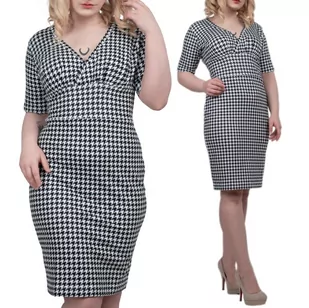 Ołówkowa prosta sukienka w pepitkę PRODUKT POLSKI - Sukienki - miniaturka - grafika 1