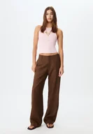 Spodnie damskie - Stradivarius Zwiewne spodnie o prostym kroju z lnem Brązowy 42 - miniaturka - grafika 1