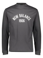 Koszulki męskie - New Balance Koszulka "Essentials Varsity" w kolorze szarym - miniaturka - grafika 1