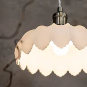 Lampy sufitowe - Markslöjd Lampa wisząca Kurage, antyczny mosiądz, matowe szkło, Ø 25,5 cm - miniaturka - grafika 1