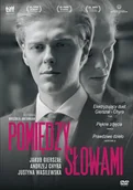 Filmy polskie DVD - Pomiędzy słowami (wydanie książkowe) - miniaturka - grafika 1