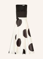 Sukienki - Phase Eight Sukienka Delie Z Mieszanki Materiałów schwarz - miniaturka - grafika 1