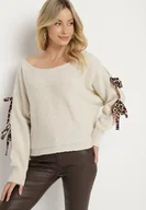 Swetry damskie - Beżowy Sweter z Moherem o Nietoperzowym Kroju z Ozdobnymi Wiązaniami w Panterkę Semiri - miniaturka - grafika 1