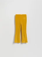 Spodnie i spodenki dla dziewczynek - Reserved - Dzianinowe spodnie z haftem - bursztynowy - miniaturka - grafika 1