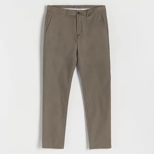 Spodnie męskie - Reserved - Spodnie chino slim fit - Brązowy - grafika 1