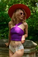 Majtki damskie - Figi damskie z koronkowym wykończeniem i wiosennym printem Jasmine Hipster Hiphuggers Julimex - miniaturka - grafika 1