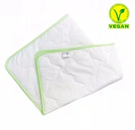 Kołdry i poduszki dla dzieci - Poldaun Cienka Letnia Kołdra Bambusowa 90x120 - miniaturka - grafika 1