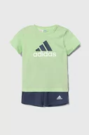 Dresy i komplety dla chłopców - adidas komplet bawełniany dziecięcy kolor zielony - miniaturka - grafika 1