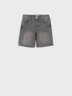Spodnie i spodenki dla chłopców - Sinsay - Szorty jeansowe - szary - miniaturka - grafika 1
