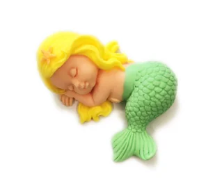 Ozdoba na tort - Mała Syrenka figurka - Dodatki do ciast w proszku - miniaturka - grafika 1