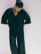 Bluzki damskie - Reserved - Kopertowa bluzka z wiskozy - czarny - miniaturka - grafika 1