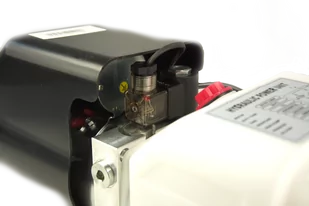 Zasilacz hydrauliczny PRESKO 24 V - 2,0 kW - 11 l - Akcesoria do hydrauliki siłowej - miniaturka - grafika 3