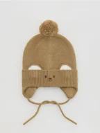 Czapki damskie - Reserved - Czapka z pomponem - beżowy - miniaturka - grafika 1