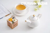 Dzbanki i imbryki - Porcelanowy zestaw imbryk Dzbanek do kawy z filiżanką i spodkiem Fincan Seti biały - miniaturka - grafika 1