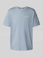 Koszulki męskie - T-shirt z wyhaftowanymi logo i okrągłym dekoltem - miniaturka - grafika 1