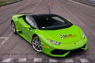 Czasopisma - Co-drive Lamborghini Huracan po torze dla dziecka - miniaturka - grafika 1