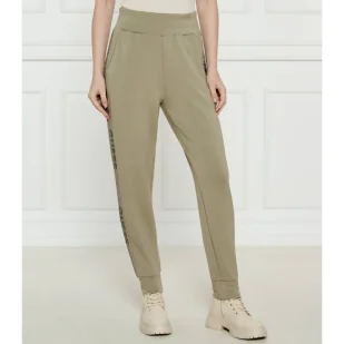 GUESS Spodnie dresowe VICTOIRE Regular Fit - Dresy damskie - miniaturka - grafika 1