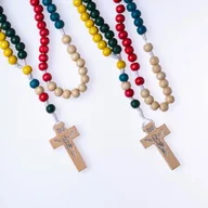 Różańce - Różaniec drewno kolorowy na sznurku - miniaturka - grafika 1